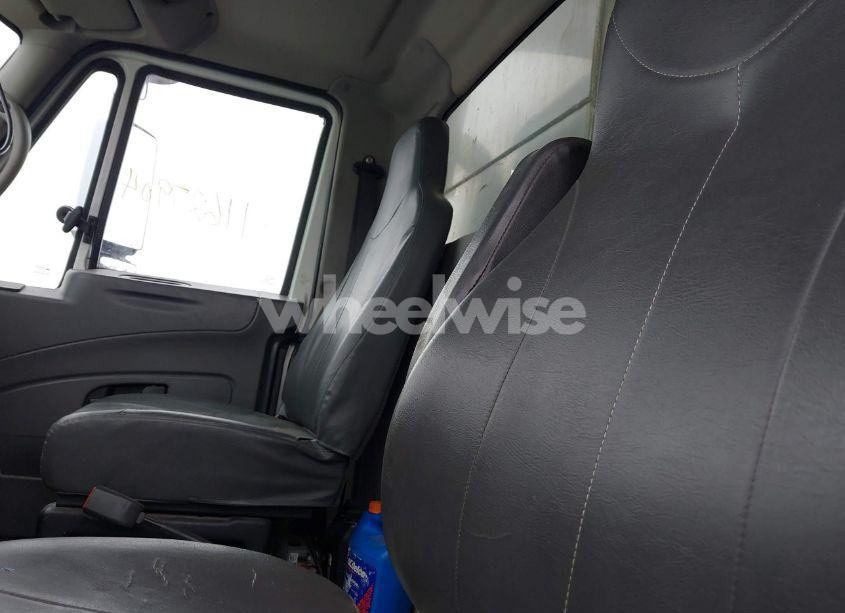 Photo 7 of 2010 International 7000 7500 (VIN 1HTWPAZT5AH182518)