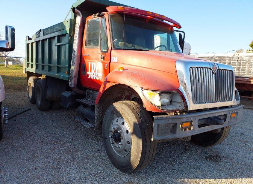 2006 International 7500 7500 (VIN 1HTWPAZT76J269367) main photo