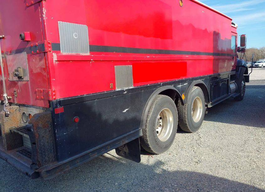 Photo 4 of 2010 International 7000 7600 (VIN 1HTWYAHT0AJ232443)