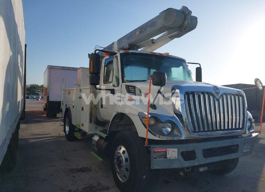 2012 International 7000 7300 (VIN 1HTZZAAN0CJ622922) main photo