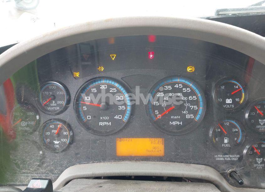 Photo 5 of 2009 International 7000 7300 (VIN 1HTZZAAN89J143088)