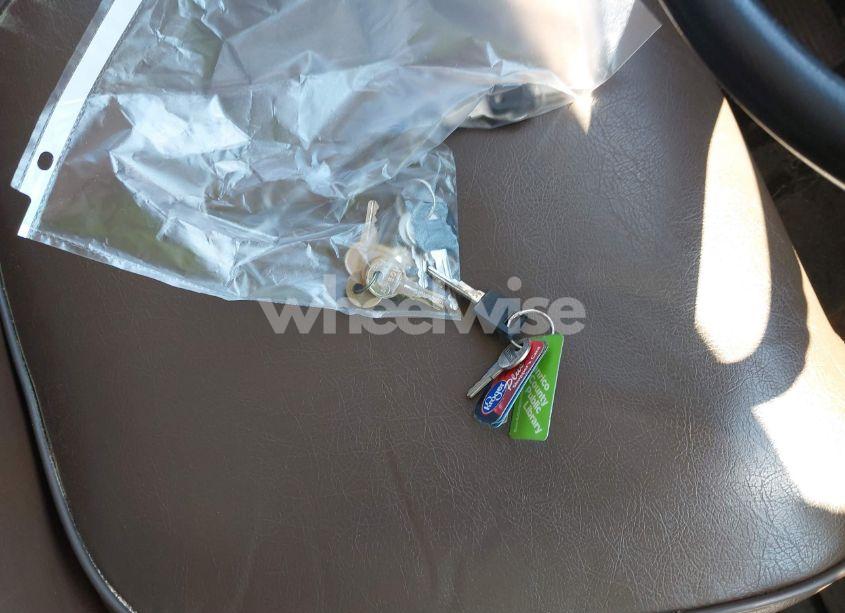 Photo 11 of 1995 International 3000 3800 (VIN 1HVBBABN4SH616882)