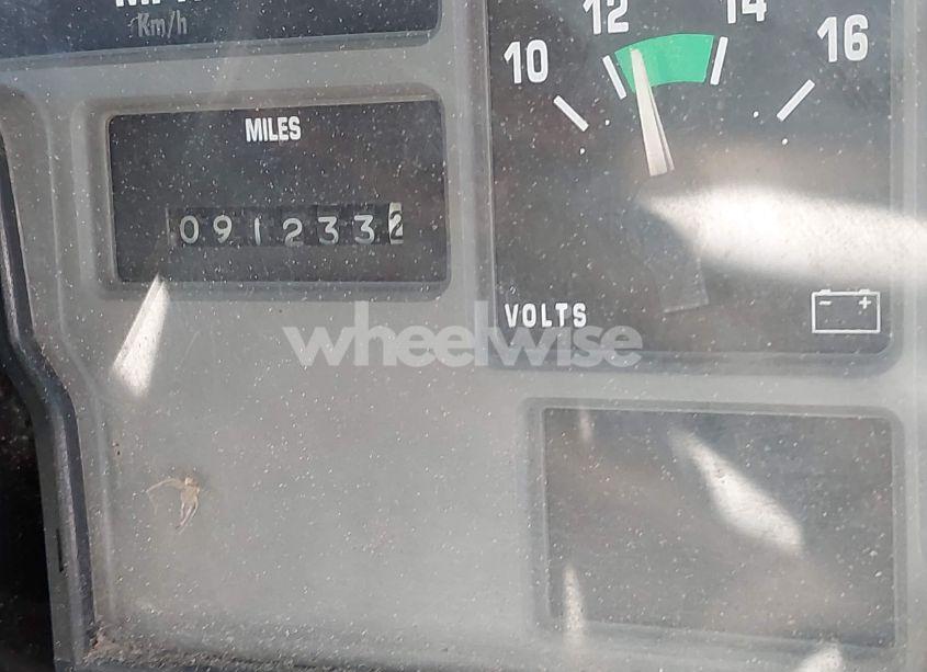 Photo 7 of 1995 International 3000 3800 (VIN 1HVBBABN4SH616882)