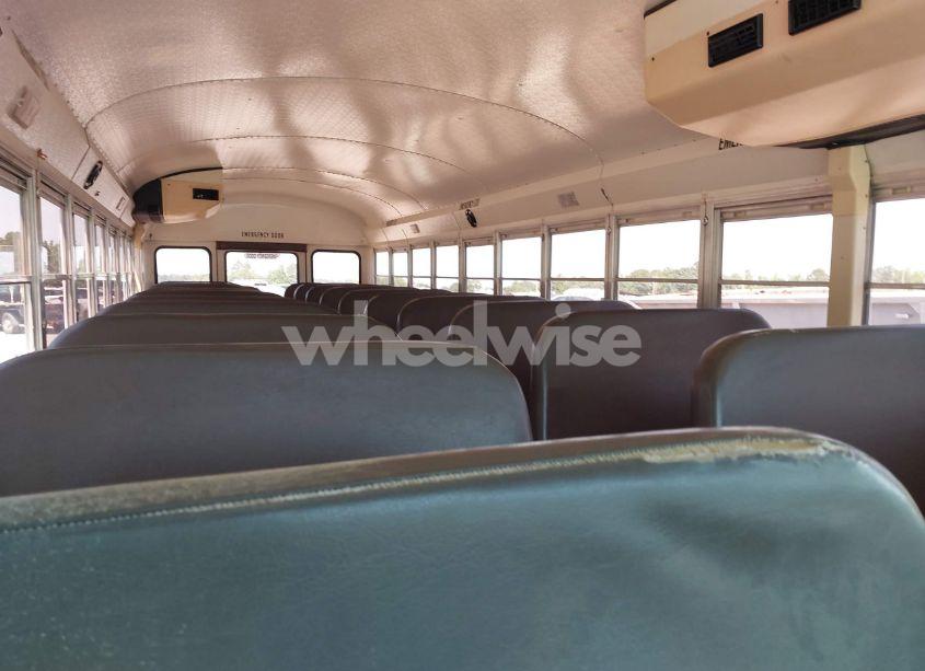 Photo 8 of 1995 International 3000 3800 (VIN 1HVBBABN4SH616882)