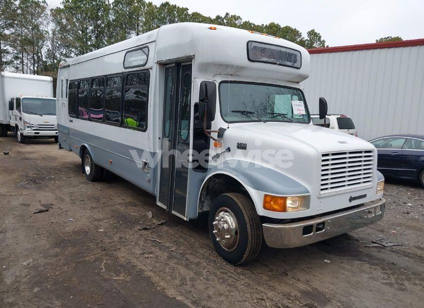 2001 International 3000 3400 (VIN 1HVBEABM71H364171) main photo