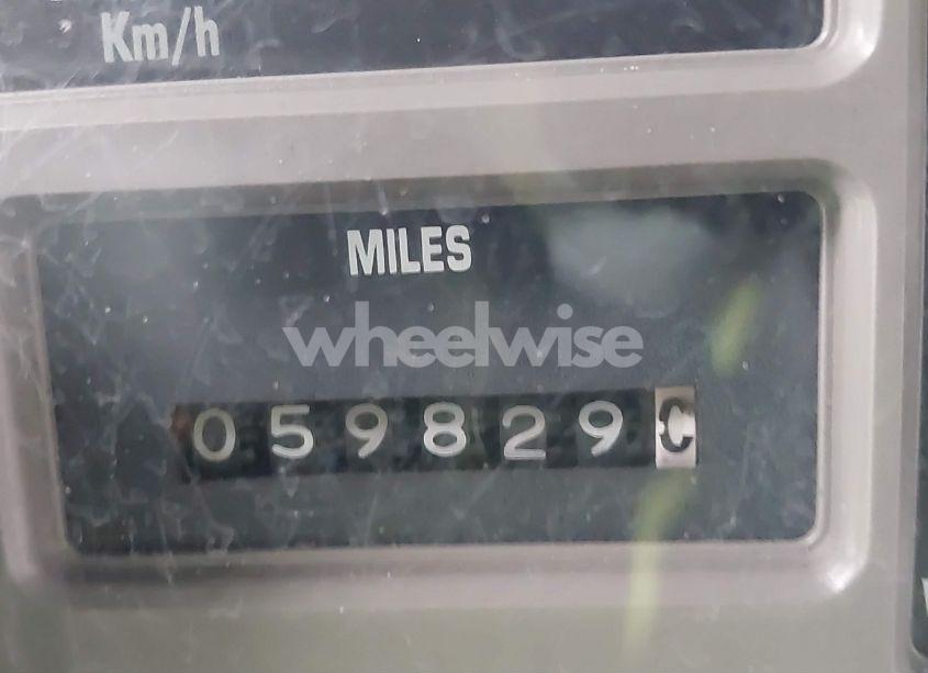 Photo 7 of 2001 International 3000 3400 (VIN 1HVBEABM71H364171)