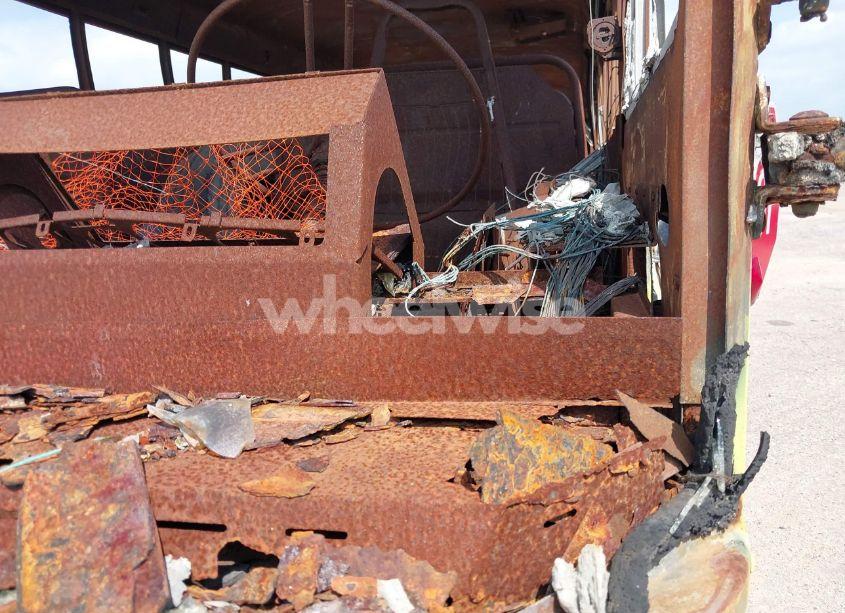 Photo 9 of 2002 International 3000 3000 (VIN 1HVBJAAR52A943971)