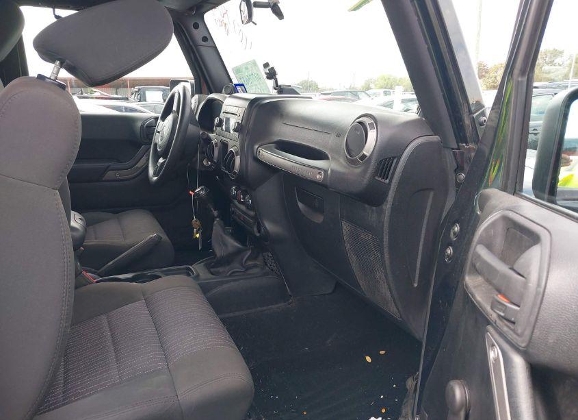 Photo 5 of 2011 Jeep Wrangler SPORT (VIN 1J4AA2D12BL534452)