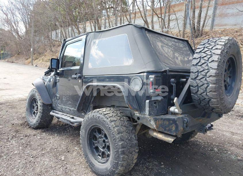 Photo 3 of 2011 Jeep Wrangler SPORT (VIN 1J4AA2D13BL624371)