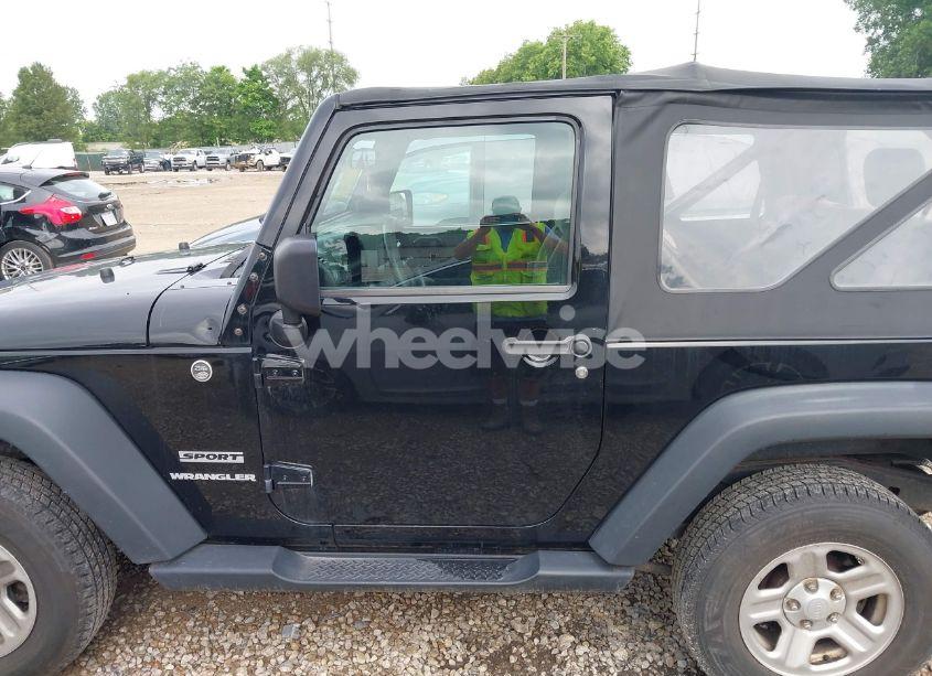Photo 15 of 2010 Jeep Wrangler SPORT (VIN 1J4AA2D17AL169622)
