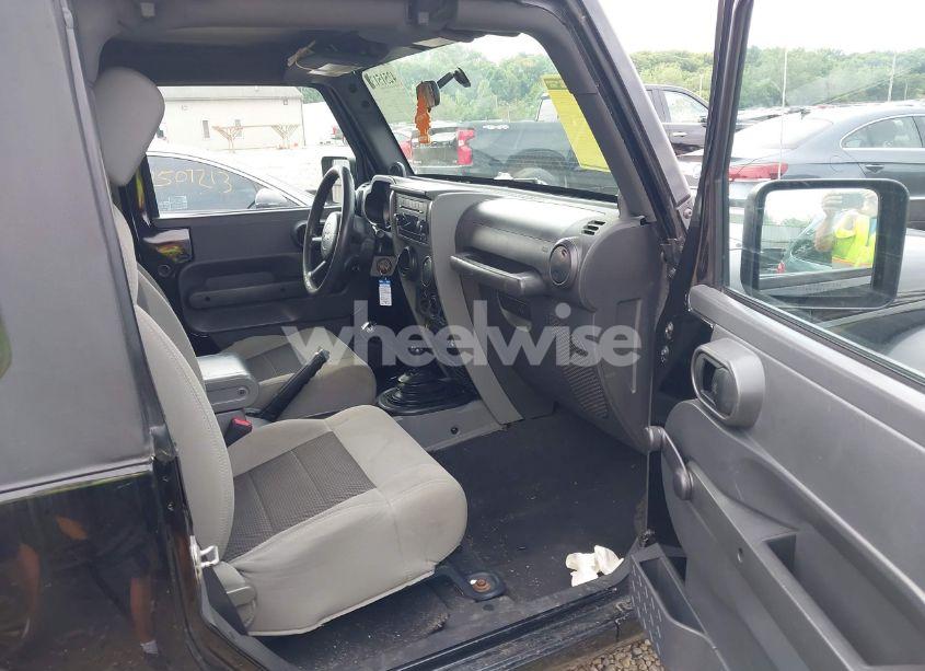 Photo 5 of 2010 Jeep Wrangler SPORT (VIN 1J4AA2D17AL169622)