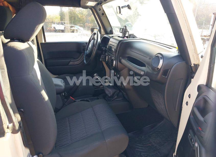 Photo 5 of 2011 Jeep Wrangler SPORT (VIN 1J4AA2D19BL525294)