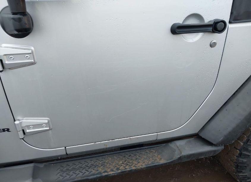 Photo 6 of 2011 Jeep Wrangler SPORT (VIN 1J4AA2D19BL556108)