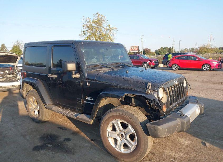 2011 Jeep Wrangler SAHARA (VIN 1J4AA5D13BL593124) main photo