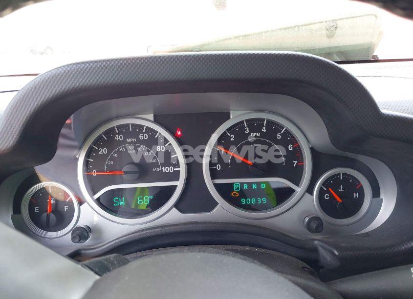 Photo 7 of 2010 Jeep Wrangler SAHARA (VIN 1J4AA5D14AL125062)