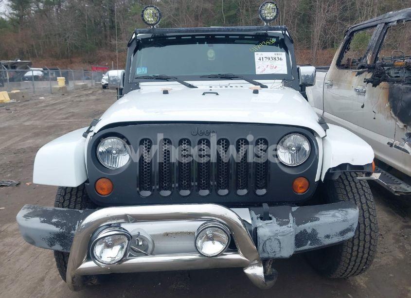 Photo 12 of 2011 Jeep Wrangler SAHARA (VIN 1J4AA5D15BL538240)