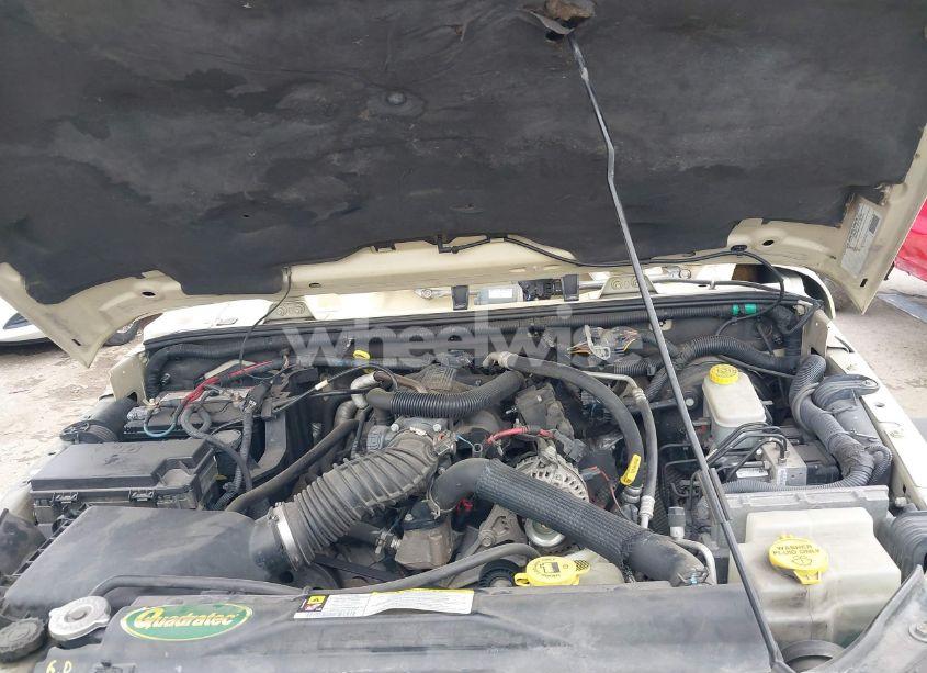 Photo 10 of 2011 Jeep Wrangler SAHARA (VIN 1J4AA5D1XBL634042)