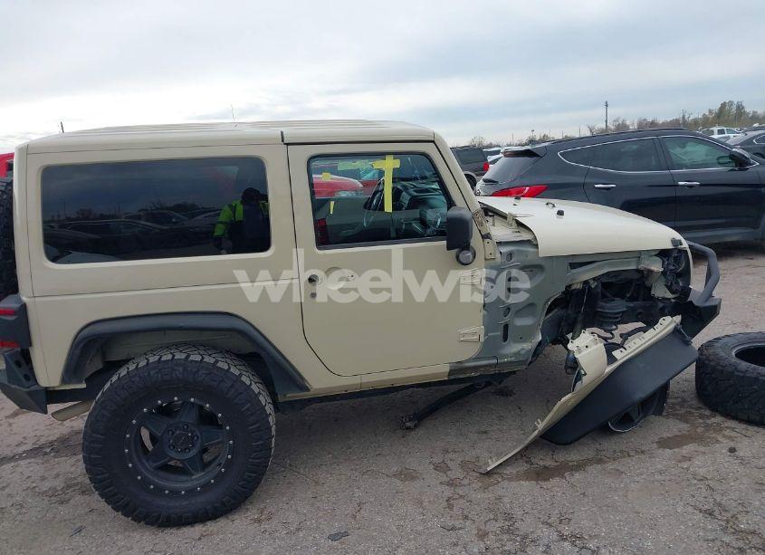 Photo 14 of 2011 Jeep Wrangler SAHARA (VIN 1J4AA5D1XBL634042)