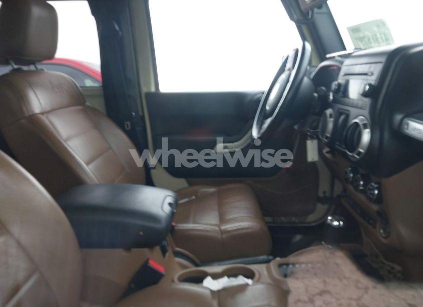 Photo 5 of 2011 Jeep Wrangler SAHARA (VIN 1J4AA5D1XBL634042)