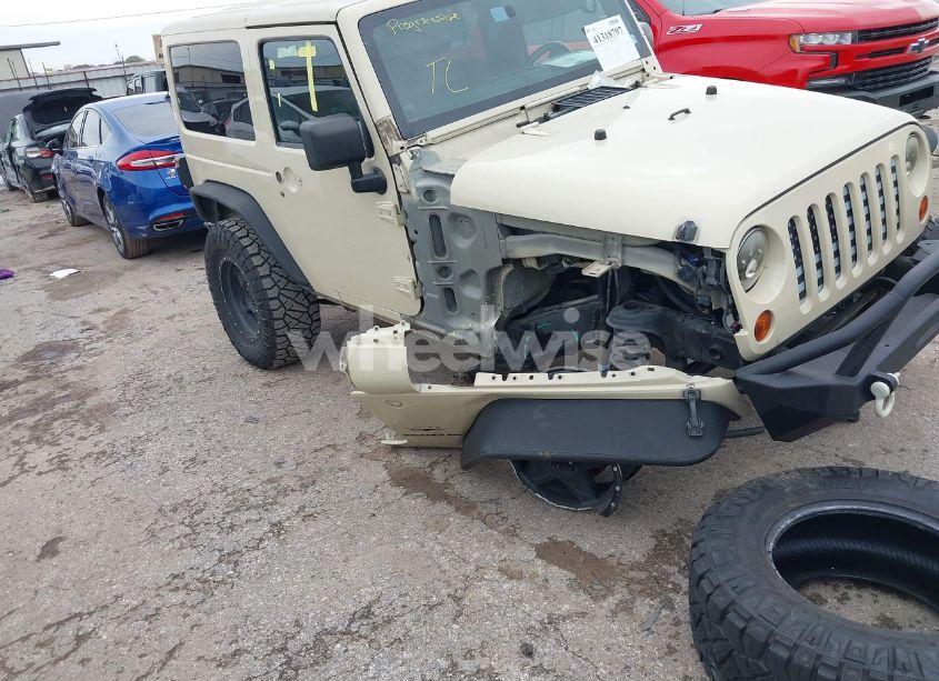 Photo 6 of 2011 Jeep Wrangler SAHARA (VIN 1J4AA5D1XBL634042)
