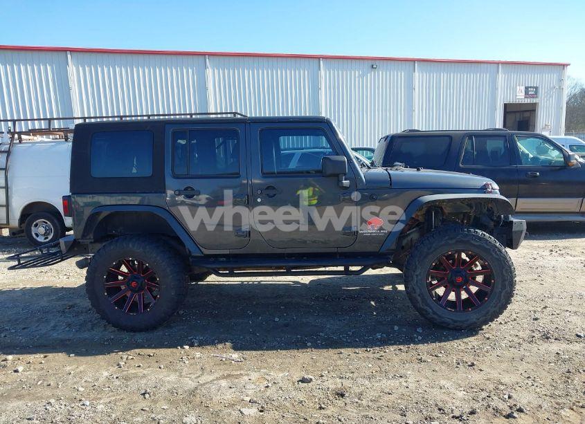 Photo 13 of 2010 Jeep Wrangler UNLIMITED SPORT (VIN 1J4BA3H10AL131041)