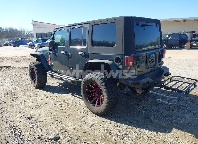 Photo 3 of 2010 Jeep Wrangler UNLIMITED SPORT (VIN 1J4BA3H10AL131041)