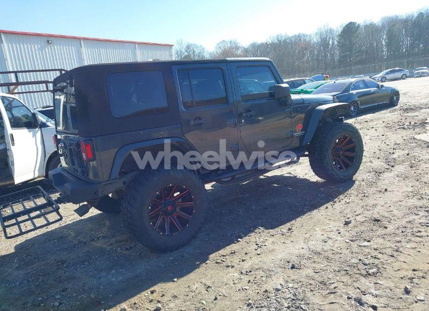 Photo 4 of 2010 Jeep Wrangler UNLIMITED SPORT (VIN 1J4BA3H10AL131041)