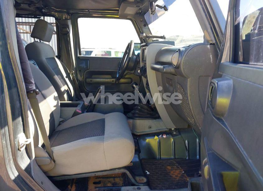 Photo 5 of 2010 Jeep Wrangler UNLIMITED SPORT (VIN 1J4BA3H10AL131041)