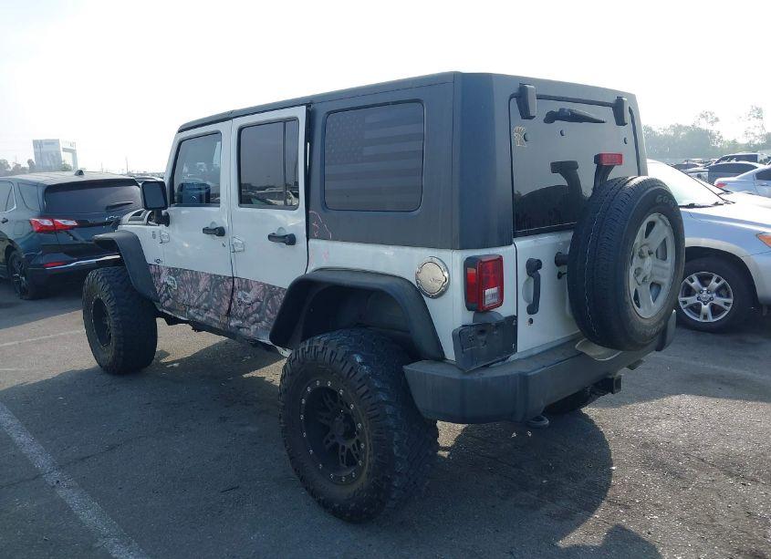 Photo 3 of 2010 Jeep Wrangler UNLIMITED SPORT (VIN 1J4BA3H10AL140063)