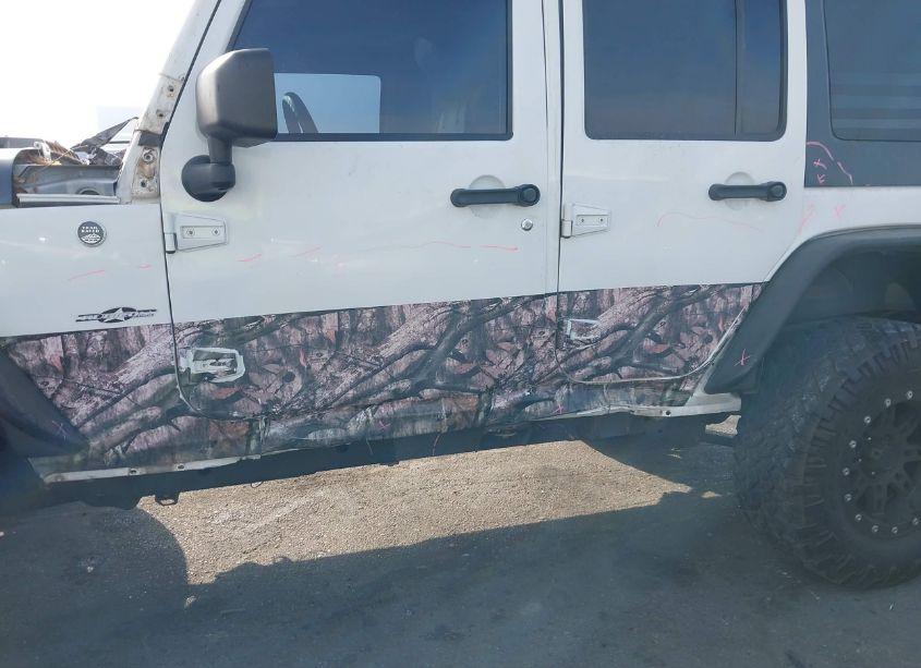 Photo 6 of 2010 Jeep Wrangler UNLIMITED SPORT (VIN 1J4BA3H10AL140063)