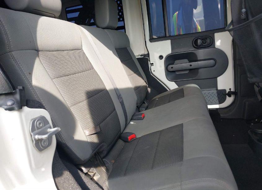 Photo 8 of 2010 Jeep Wrangler UNLIMITED SPORT (VIN 1J4BA3H10AL140063)