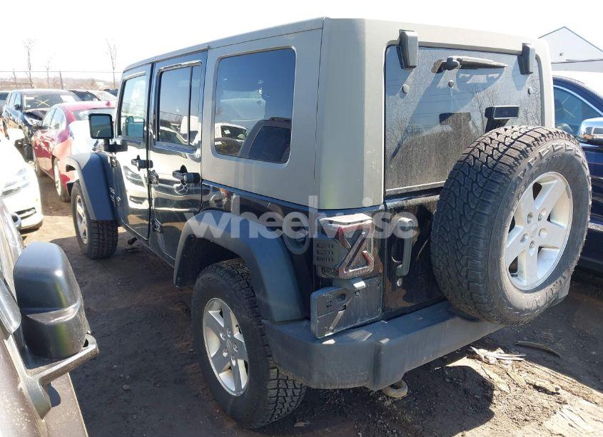 Photo 3 of 2010 Jeep Wrangler UNLIMITED SPORT (VIN 1J4BA3H12AL106495)