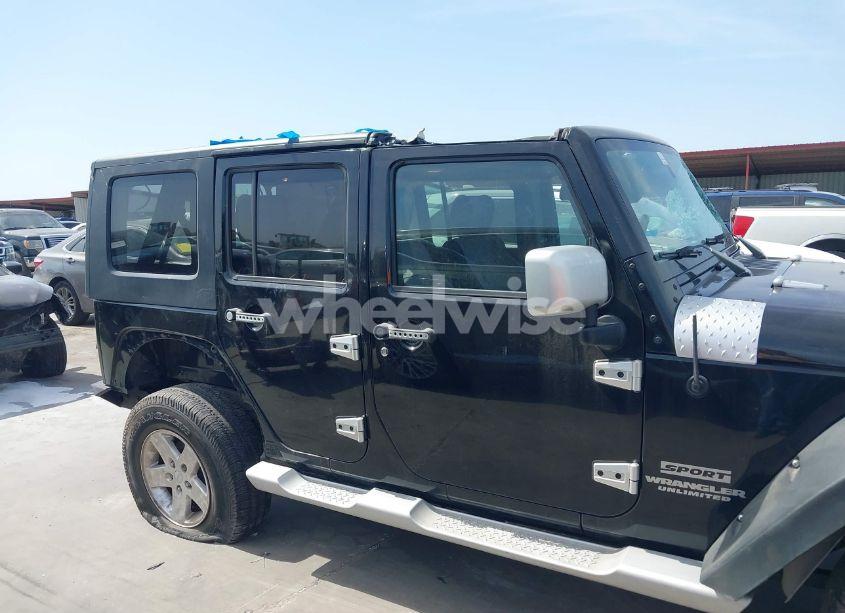 Photo 13 of 2010 Jeep Wrangler UNLIMITED SPORT (VIN 1J4BA3H12AL218231)