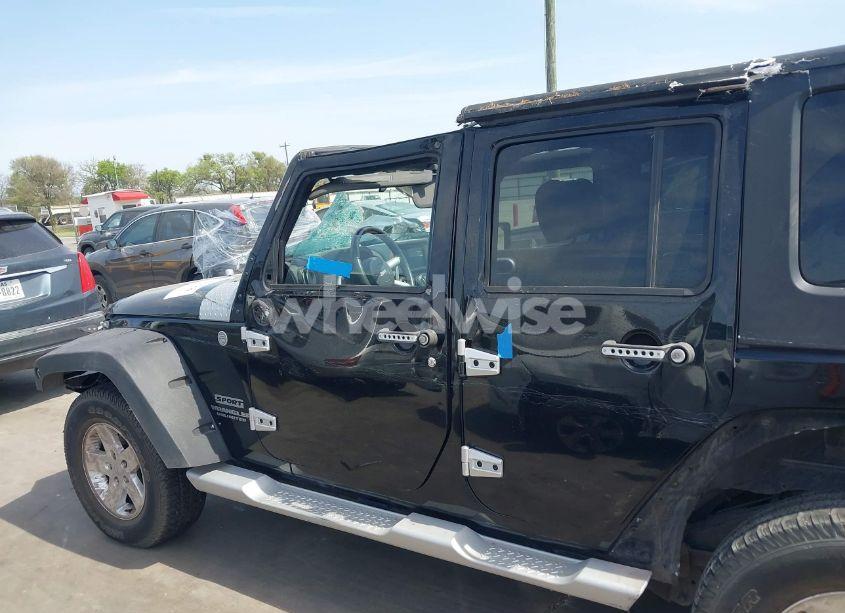 Photo 14 of 2010 Jeep Wrangler UNLIMITED SPORT (VIN 1J4BA3H12AL218231)