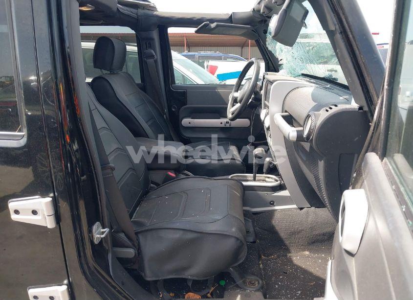 Photo 5 of 2010 Jeep Wrangler UNLIMITED SPORT (VIN 1J4BA3H12AL218231)