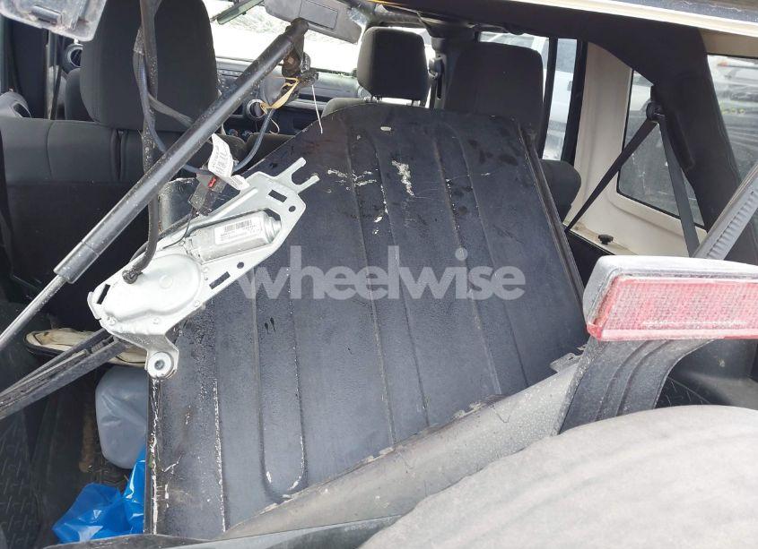 Photo 12 of 2011 Jeep Wrangler UNLIMITED SPORT (VIN 1J4BA3H12BL500838)