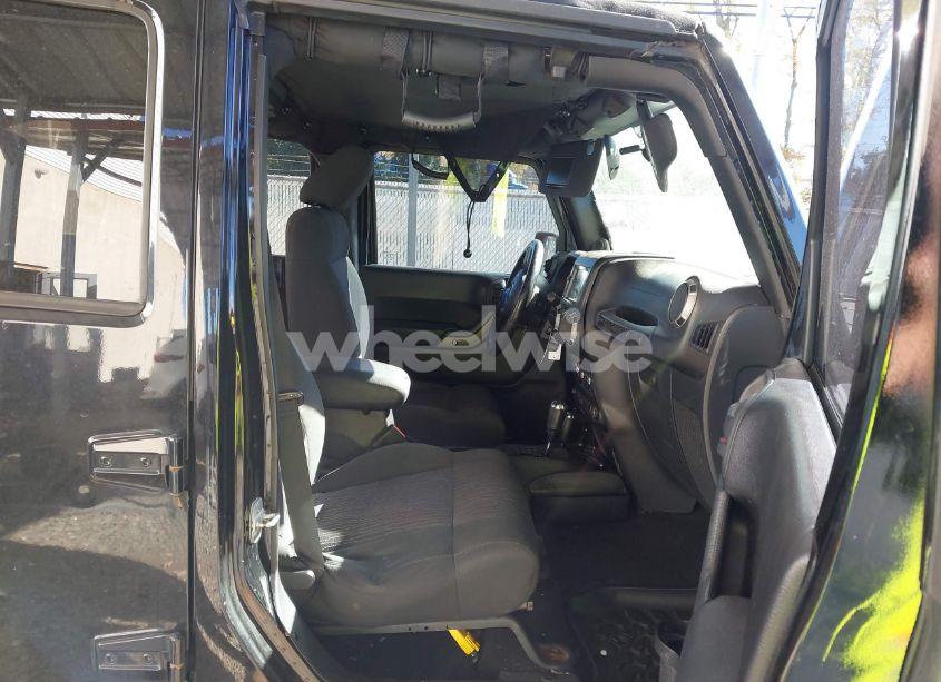 Photo 5 of 2011 Jeep Wrangler UNLIMITED SPORT (VIN 1J4BA3H12BL568377)