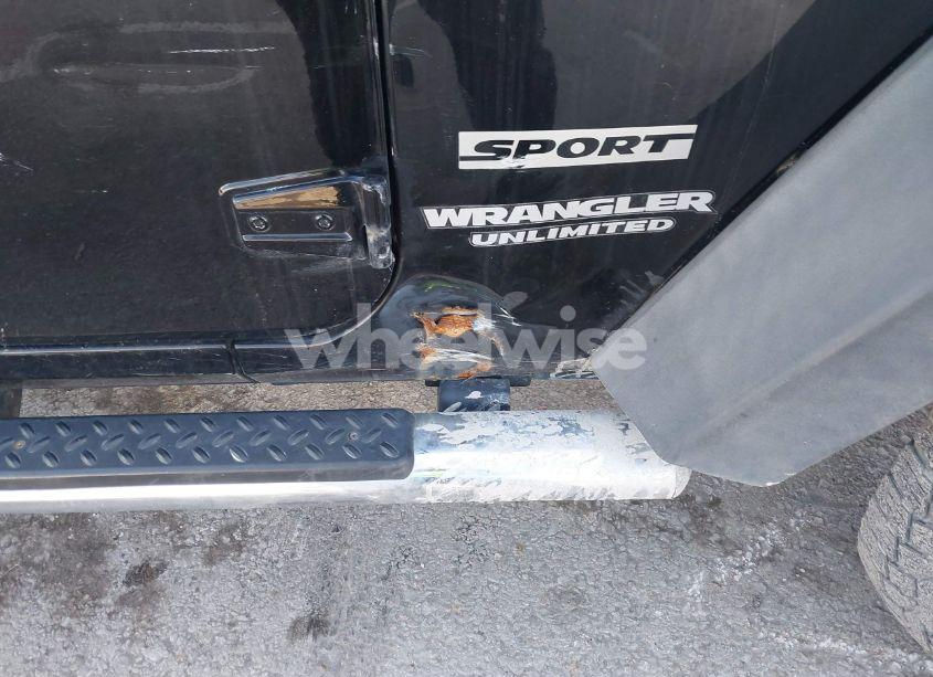 Photo 17 of 2010 Jeep Wrangler UNLIMITED SPORT (VIN 1J4BA3H13AL107400)