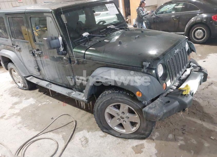 2011 Jeep Wrangler UNLIMITED SPORT (VIN 1J4BA3H13BL601273) main photo