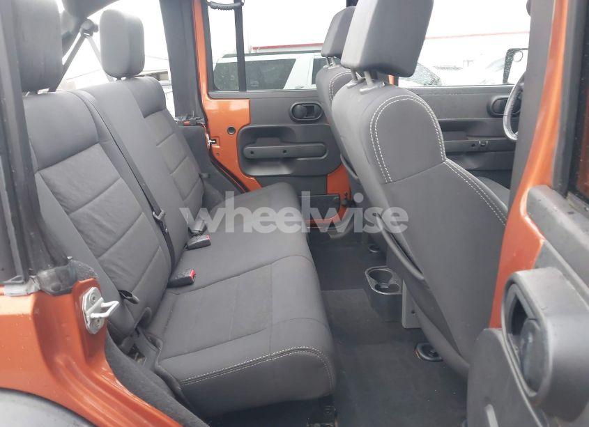 Photo 8 of 2010 Jeep Wrangler UNLIMITED MOUNTAIN (VIN 1J4BA3H17AL191818)