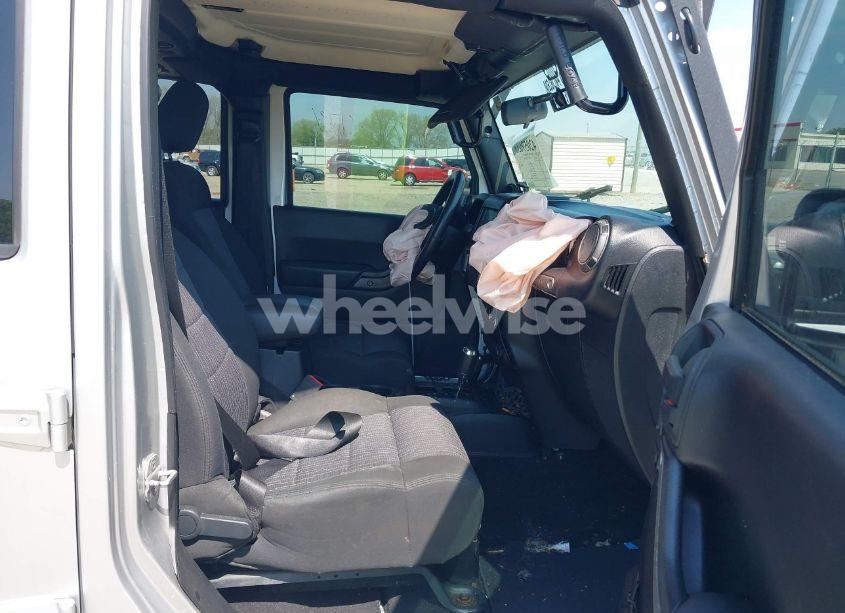 Photo 5 of 2011 Jeep Wrangler UNLIMITED SPORT (VIN 1J4BA3H17BL517599)