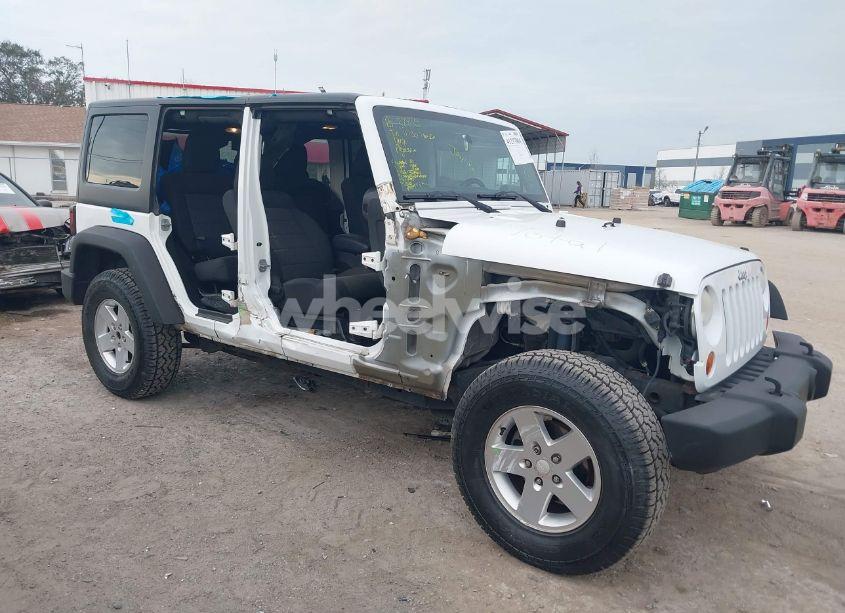 2011 Jeep Wrangler UNLIMITED SPORT (VIN 1J4BA3H18BL626170) main photo