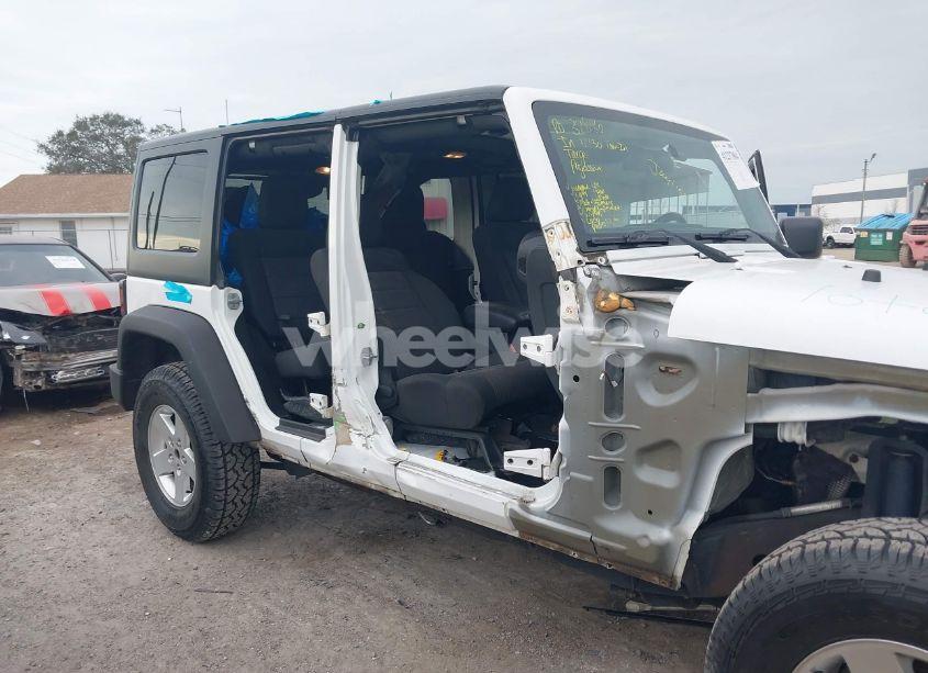 Photo 6 of 2011 Jeep Wrangler UNLIMITED SPORT (VIN 1J4BA3H18BL626170)