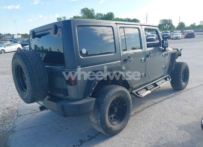 Photo 4 of 2010 Jeep Wrangler UNLIMITED SPORT (VIN 1J4BA3H1XAL142502)