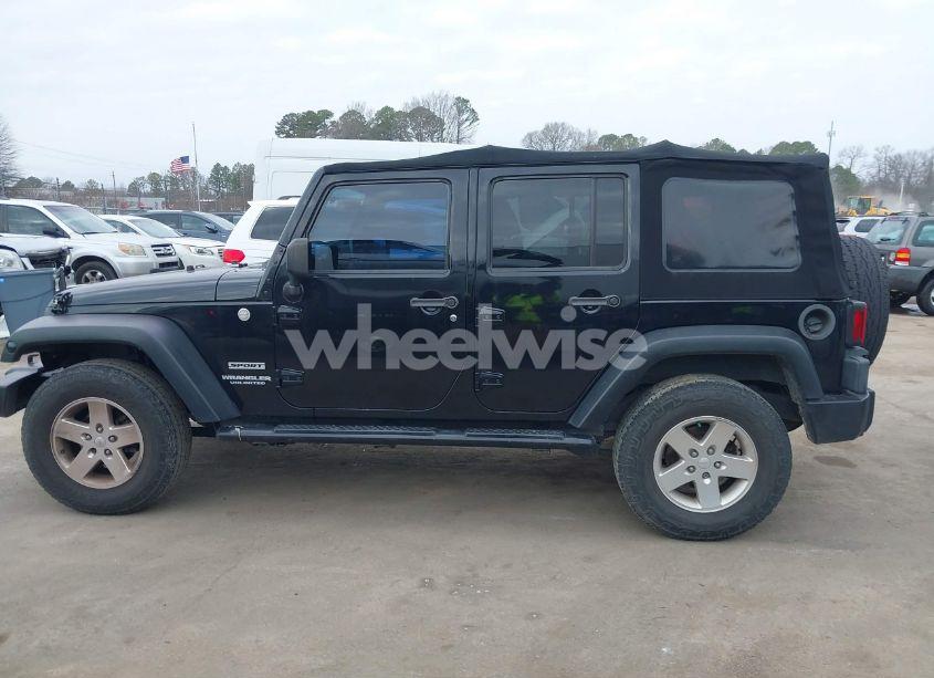 Photo 14 of 2010 Jeep Wrangler UNLIMITED SPORT (VIN 1J4BA3H1XAL187469)