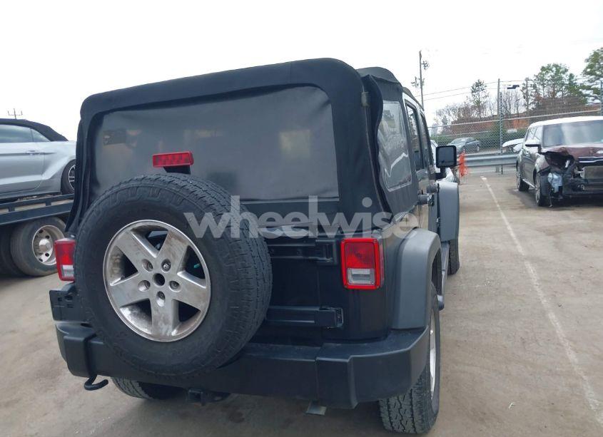 Photo 16 of 2010 Jeep Wrangler UNLIMITED SPORT (VIN 1J4BA3H1XAL187469)