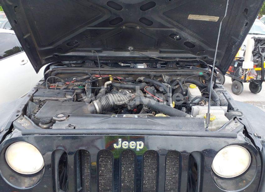 Photo 10 of 2011 Jeep Wrangler UNLIMITED SPORT (VIN 1J4BA3H1XBL598002)