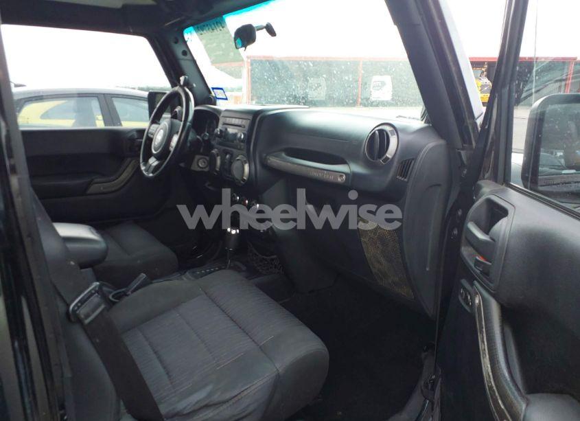 Photo 5 of 2011 Jeep Wrangler UNLIMITED SPORT (VIN 1J4BA3H1XBL598002)