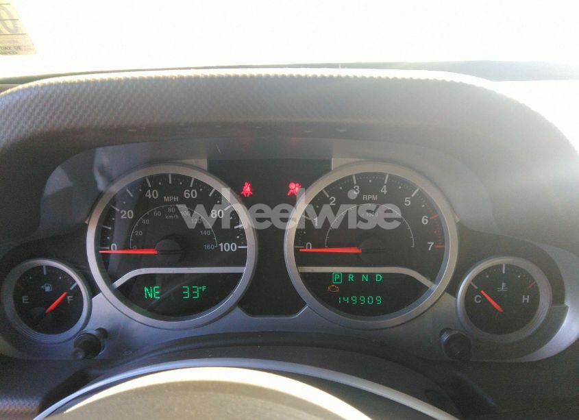 Photo 7 of 2010 Jeep Wrangler UNLIMITED SAHARA (VIN 1J4BA5H10AL209538)