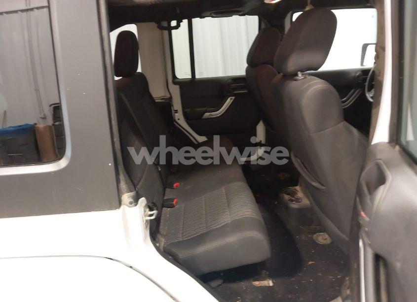 Photo 8 of 2011 Jeep Wrangler UNLIMITED SAHARA (VIN 1J4BA5H10BL634615)